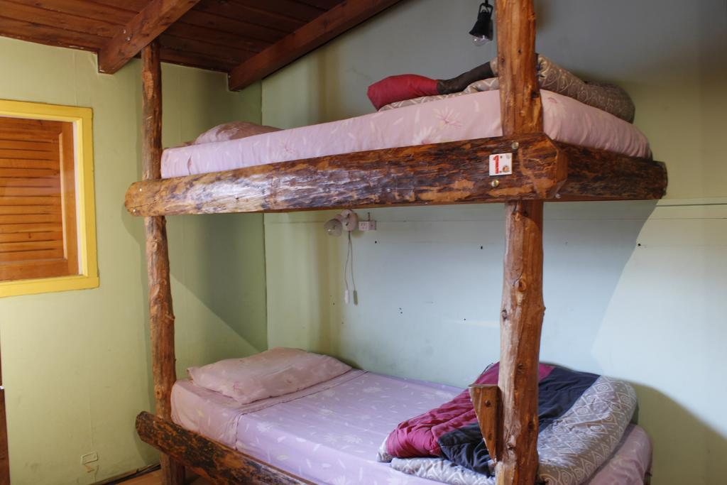 Casa Del Pueblo Hostel Esquel Exterior photo